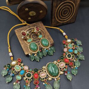 Primium choker necklace