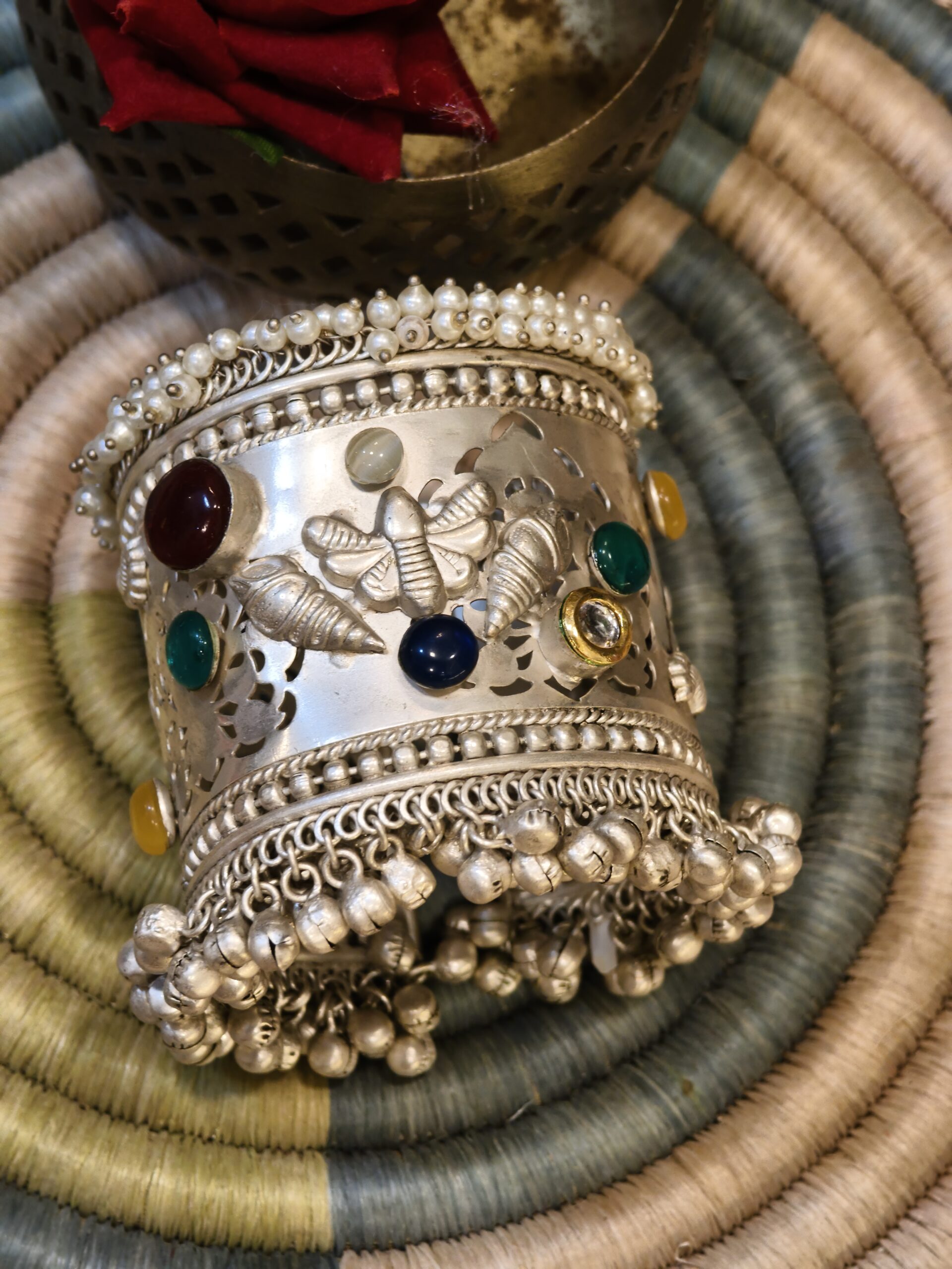 filter: null; fileterIntensity: null; filterMask: null; captureOrientation: 90;
runfunc: 0; algolist: 0;
multi-frame: 1;
brp_mask:0;
brp_del_th:0.0000,0.0000;
brp_del_sen:0.0000,0.0000;
motionR: 0;
delta:null;
module: remosaic;hw-remosaic: true;touch: (-1.0, -1.0);sceneMode: 8192;cct_value: 0;AI_Scene: (-1, -1);aec_lux: 263.0;aec_lux_index: 0;albedo:  ;confidence:  ;motionLevel: 0;weatherinfo: weather?null, icon:null, weatherInfo:100;temperature: 33;