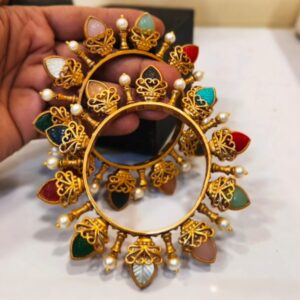 Kundan bangles