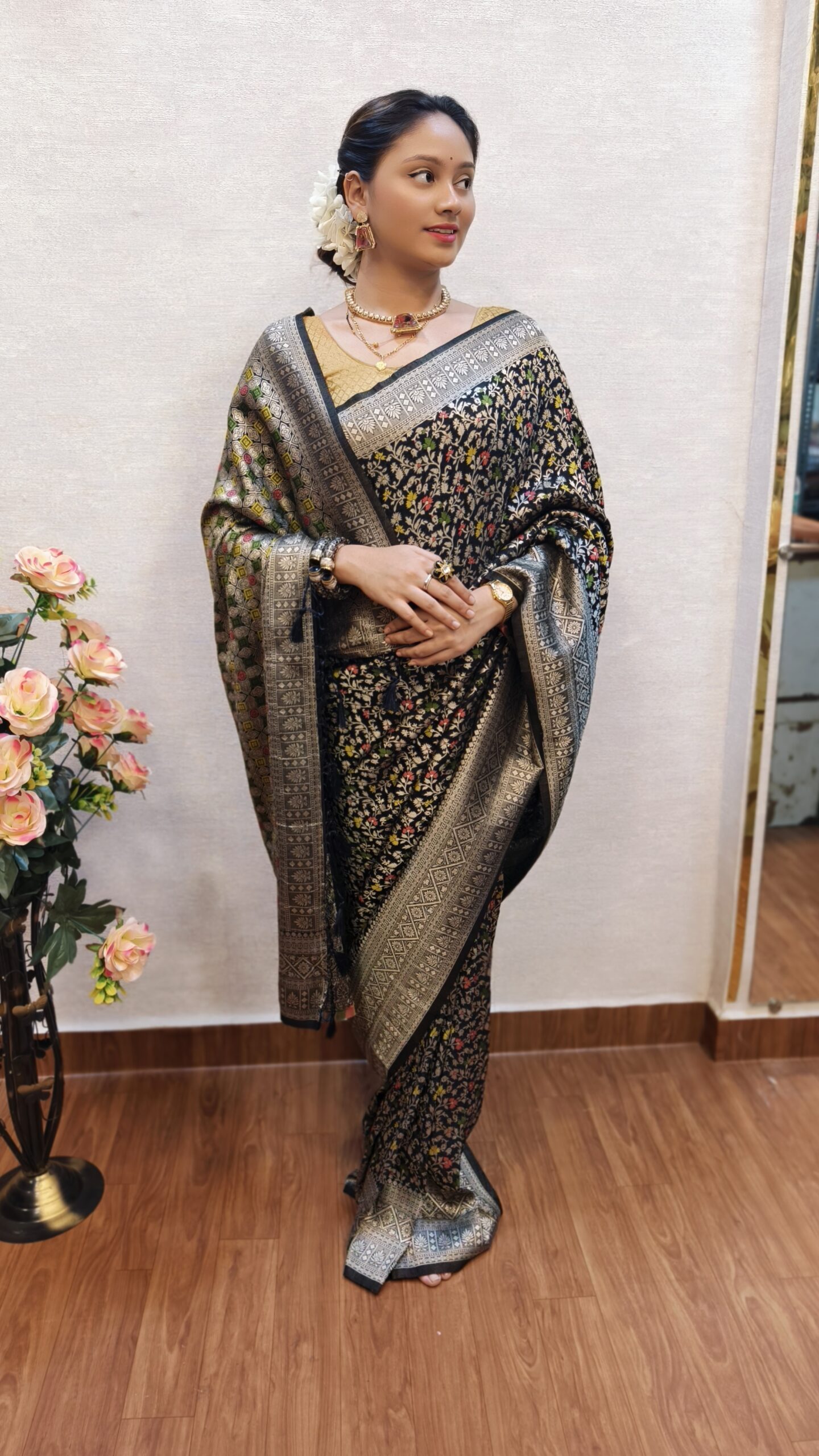 filter: null; fileterIntensity: null; filterMask: null; captureOrientation: 90;
runfunc: 0; algolist: 0;
multi-frame: 1;
brp_mask:0;
brp_del_th:0.0000,0.0000;
brp_del_sen:0.0000,0.0000;
motionR: 0;
delta:1;
module: portrait;hw-remosaic: false;touch: (-1.0, -1.0);sceneMode: 12582912;cct_value: 0;AI_Scene: (-1, -1);aec_lux: 248.0;aec_lux_index: 0;albedo: ;confidence: ;motionLevel: -1;weatherinfo: weather?null, icon:null, weatherInfo:100;temperature: 40;